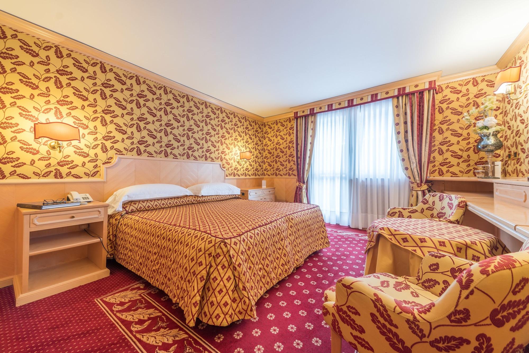 Hotel Spinale Madonna di Campiglio Bagian luar foto