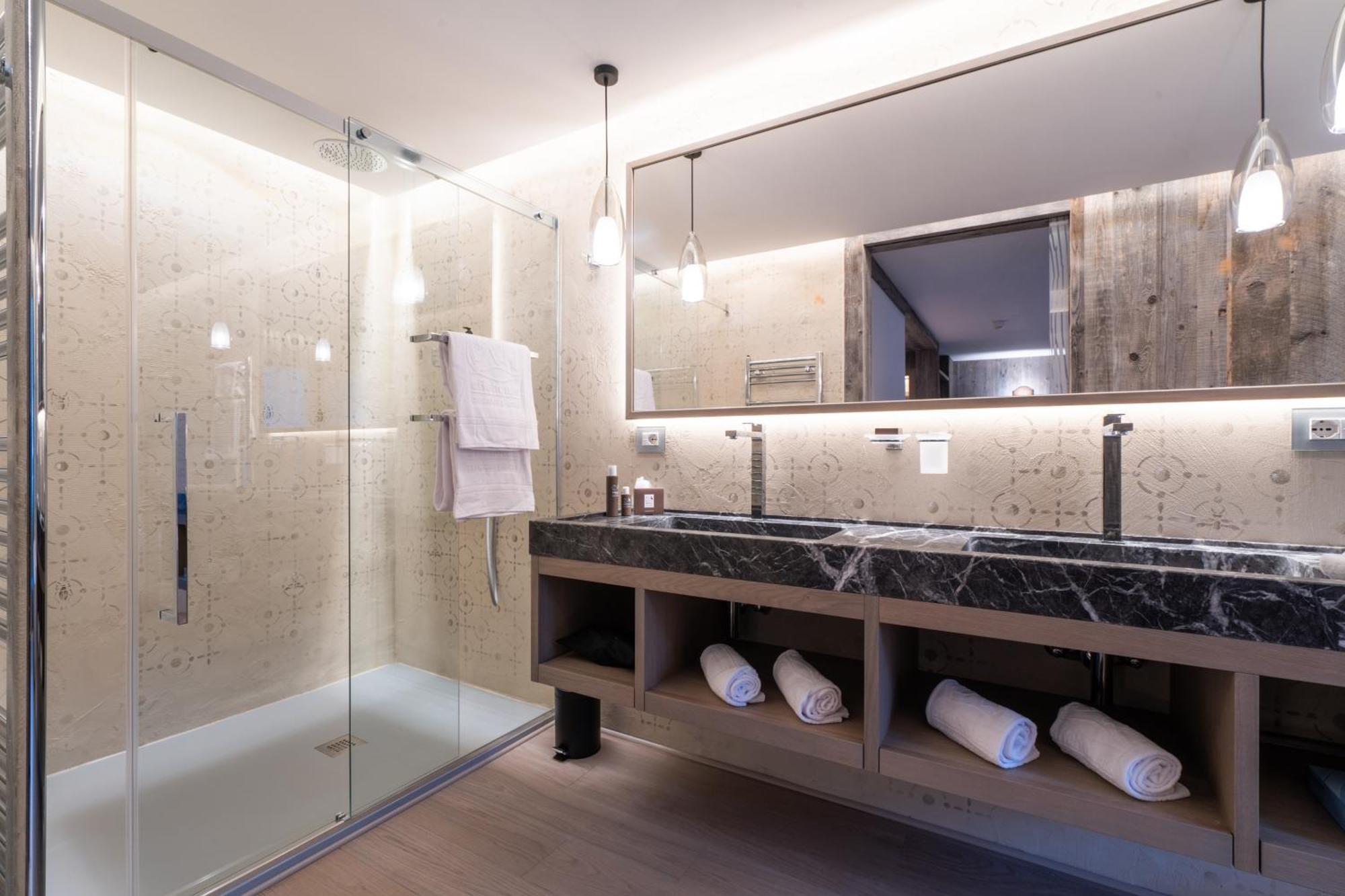 Hotel Spinale Madonna di Campiglio Bagian luar foto